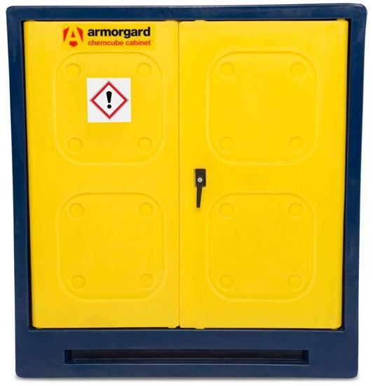Armorgard CCC3 - Durable plastic chemical cabinet 1220x520x1310